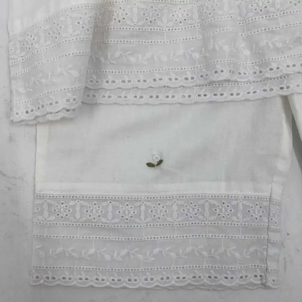 Jacaranda Living White Cotton Embroidered Rosette and Lace 2-Piece Set | 3-4